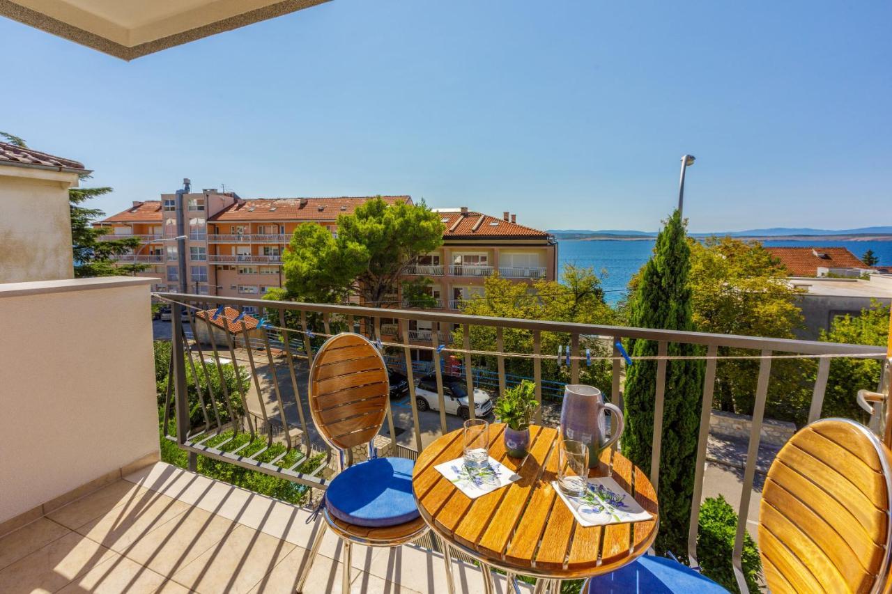 Apartments Loncaric Crikvenica Extérieur photo