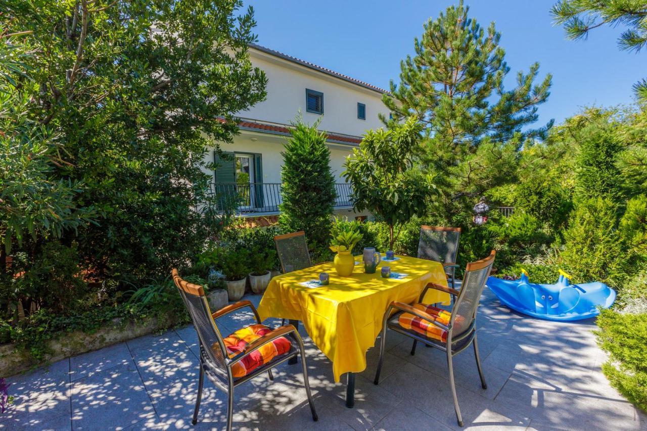 Apartments Loncaric Crikvenica Extérieur photo