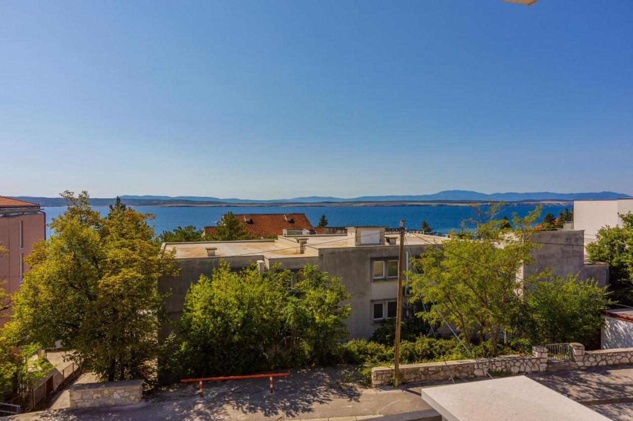 Apartments Loncaric Crikvenica Extérieur photo