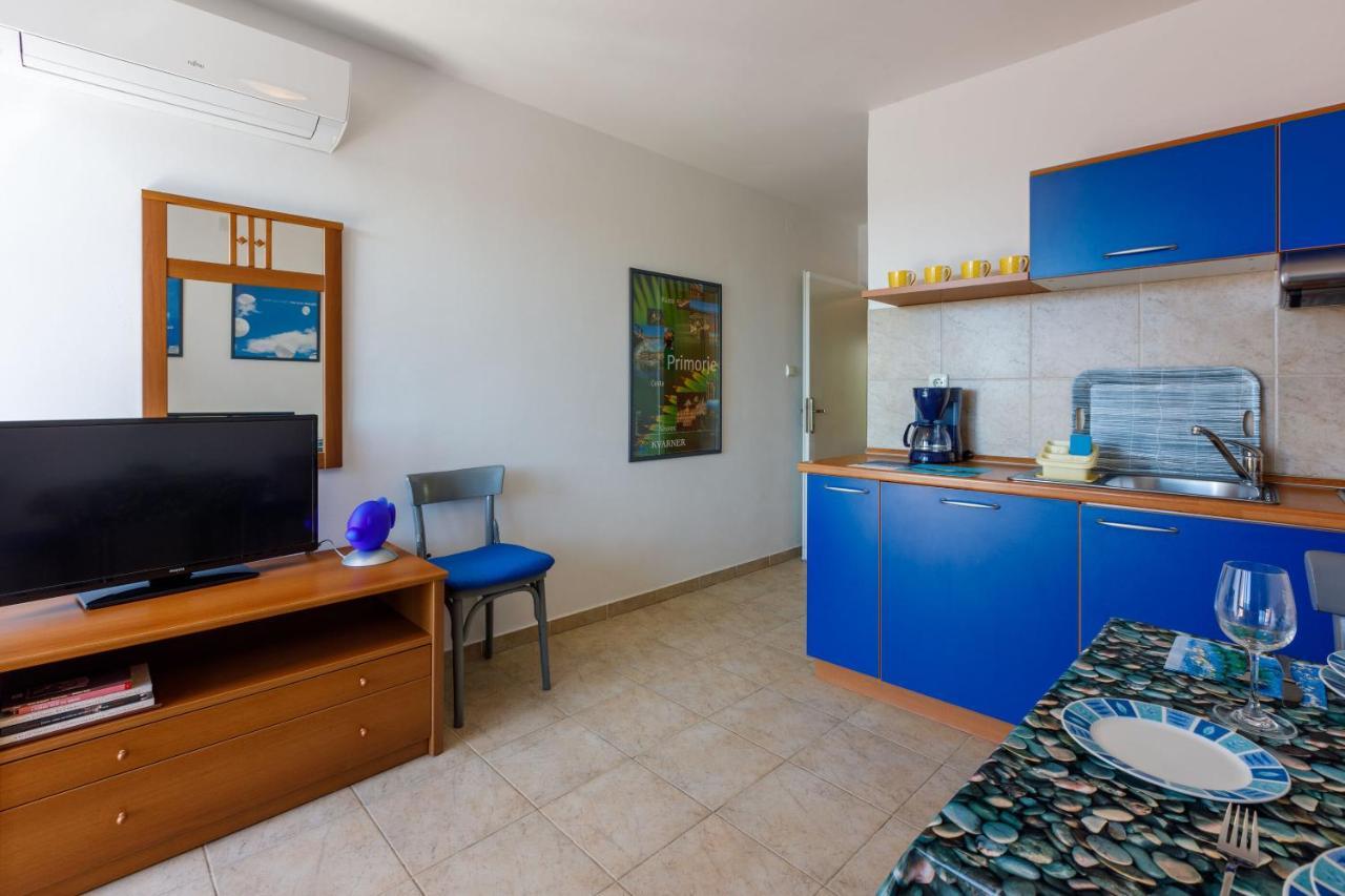 Apartments Loncaric Crikvenica Extérieur photo