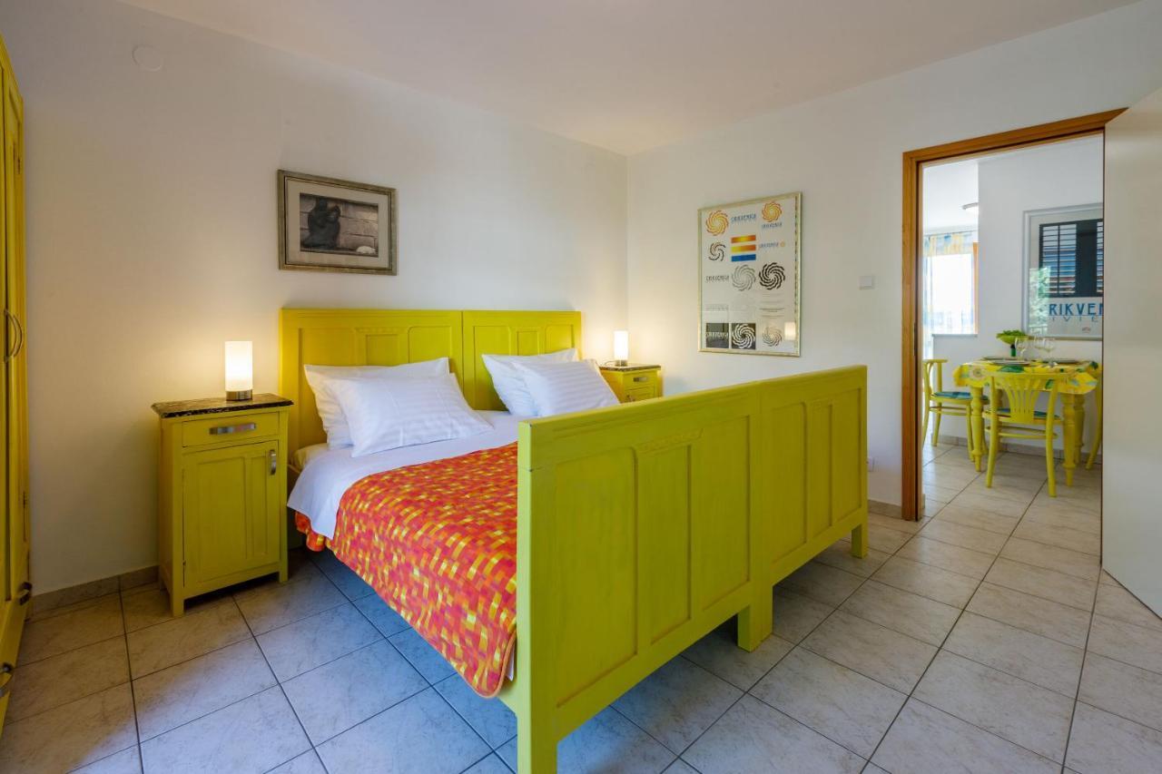 Apartments Loncaric Crikvenica Extérieur photo