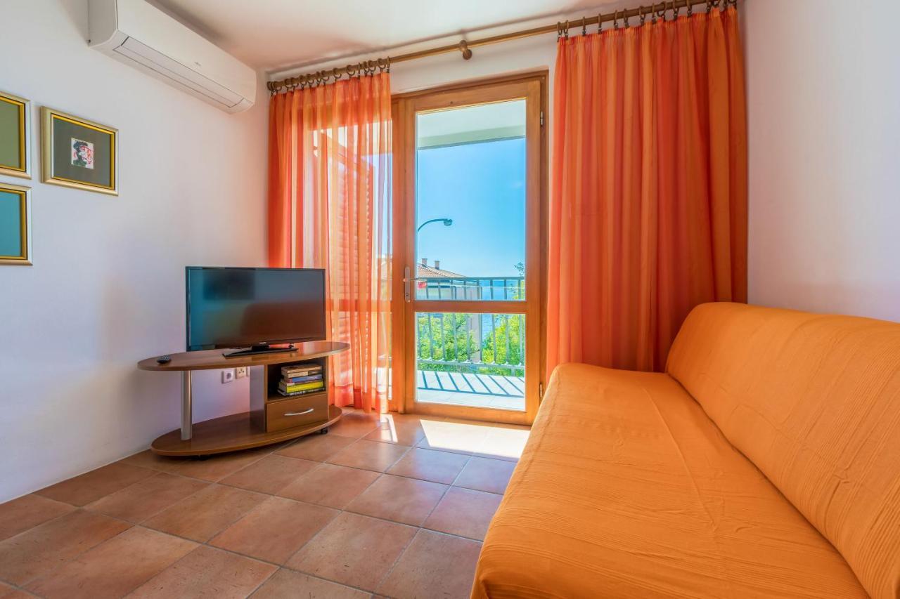 Apartments Loncaric Crikvenica Extérieur photo