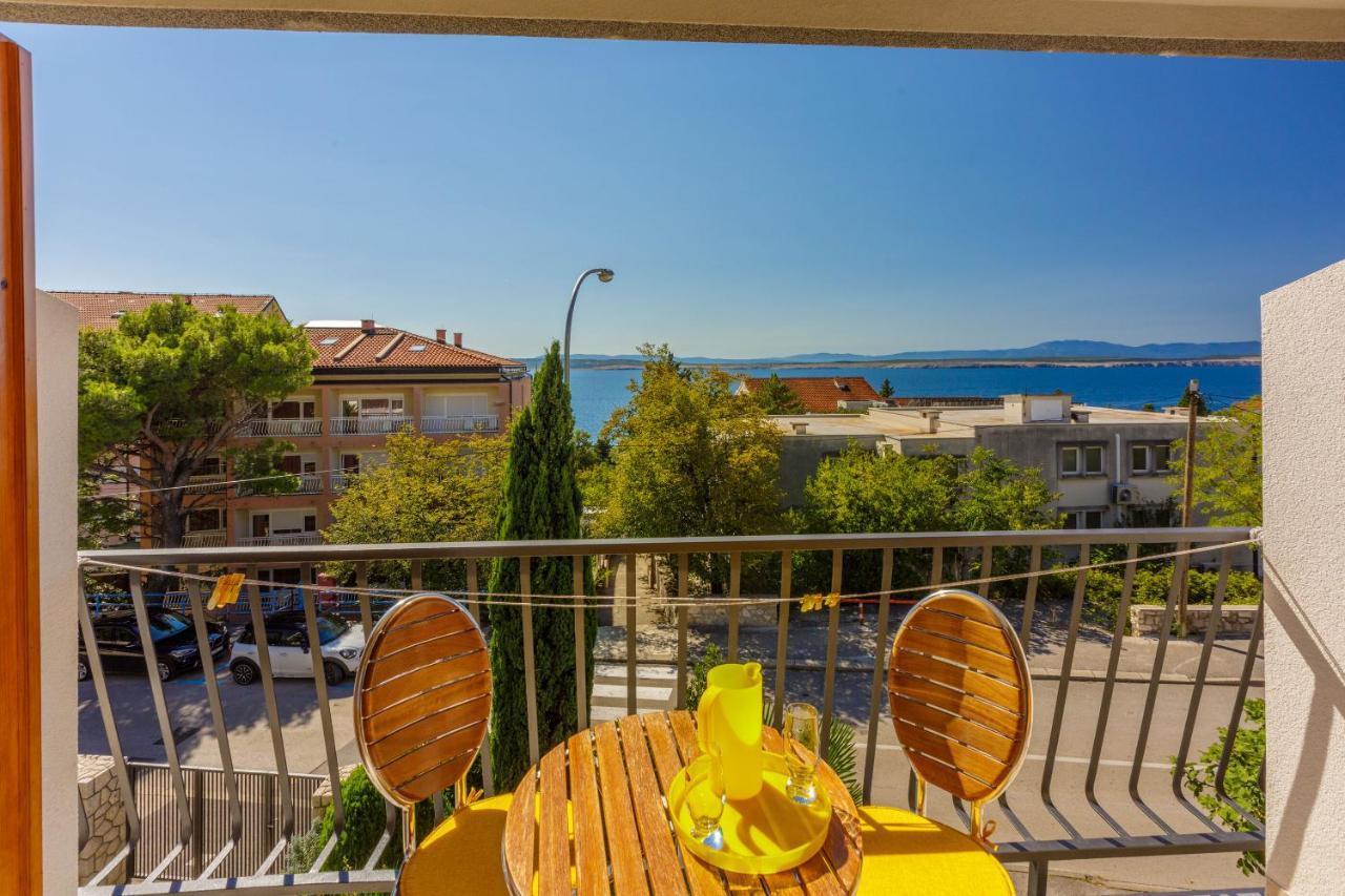 Apartments Loncaric Crikvenica Extérieur photo